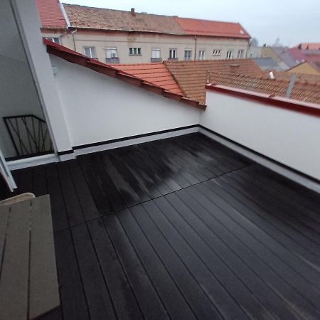 Old Town Studio Apartments Baia Mare Buitenkant foto