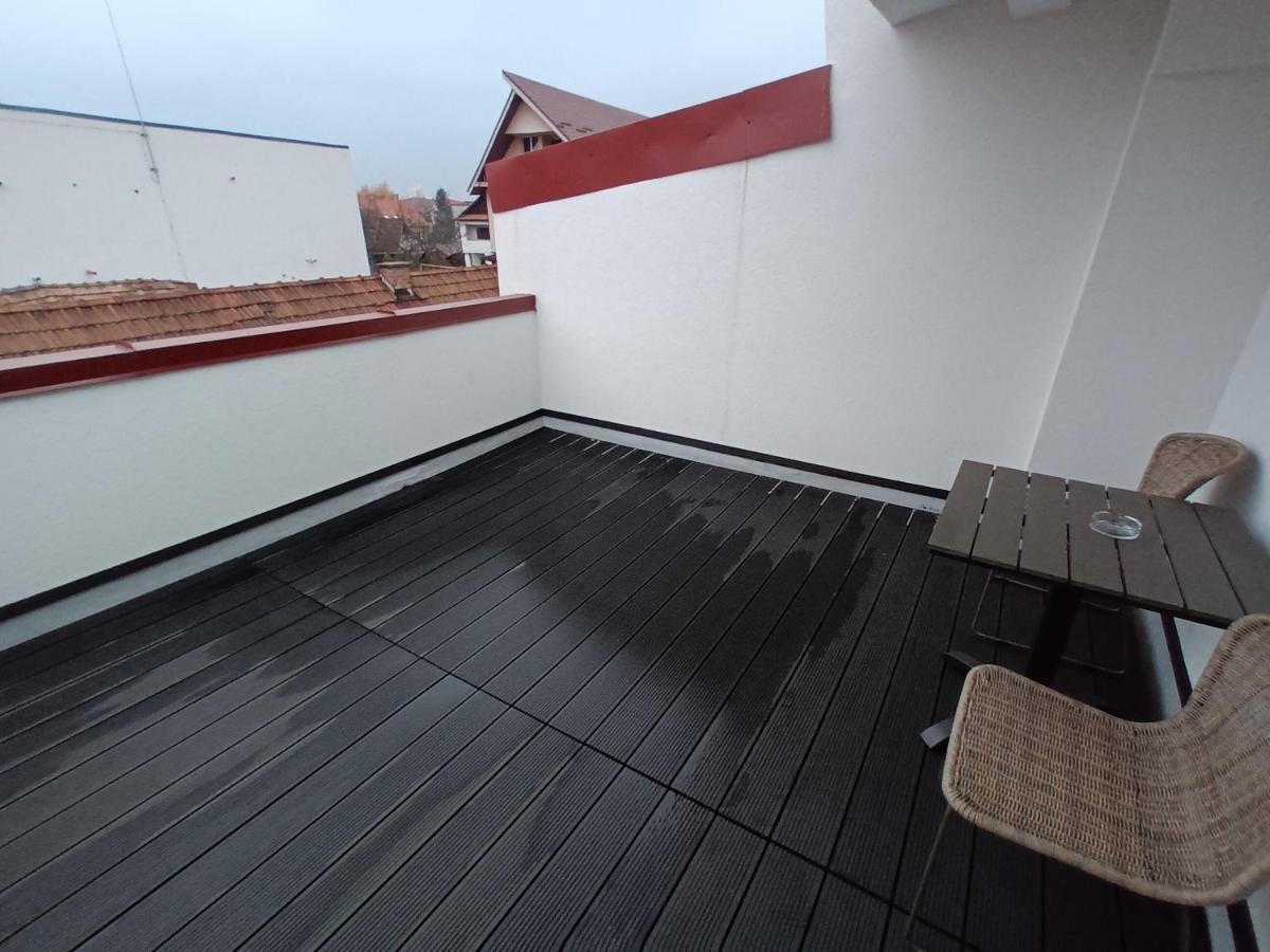 Old Town Studio Apartments Baia Mare Buitenkant foto