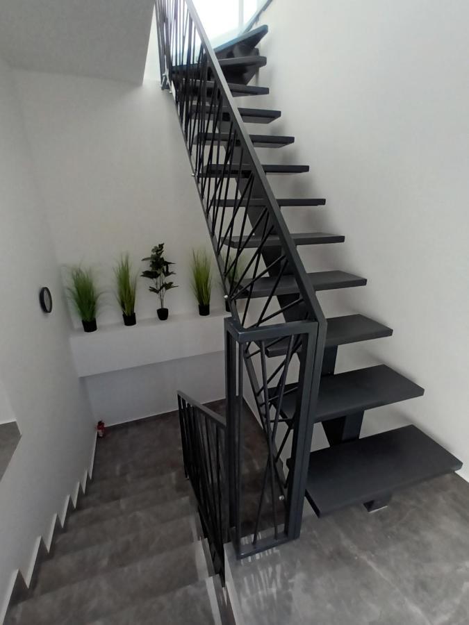 Old Town Studio Apartments Baia Mare Buitenkant foto