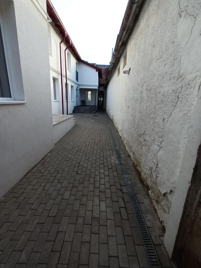 Old Town Studio Apartments Baia Mare Buitenkant foto