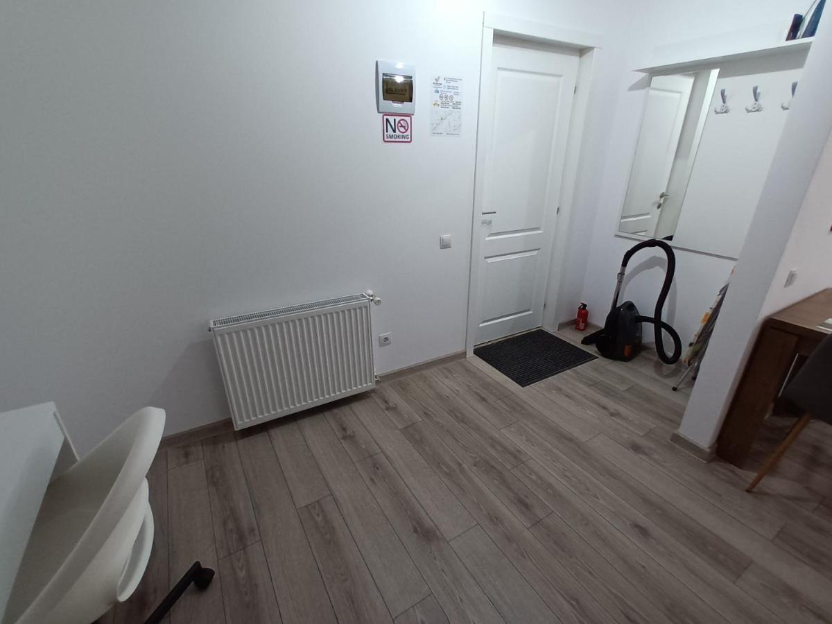 Old Town Studio Apartments Baia Mare Buitenkant foto