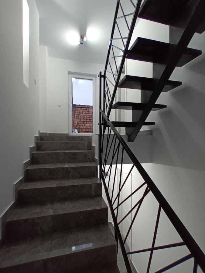 Old Town Studio Apartments Baia Mare Buitenkant foto